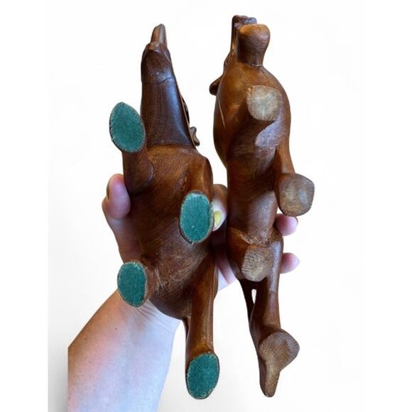 Vtg Handcarved Lion Rhino African Animal Figures Sculpture FLAW Safari Nature - Picture 6 of 8